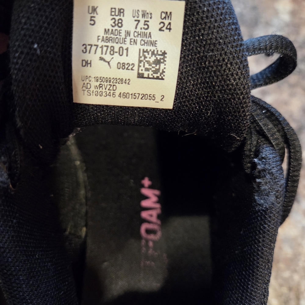 PUMA Axelion Black Sneakers Fade Running Size 7.5 Women’s - Picture 7 of 14